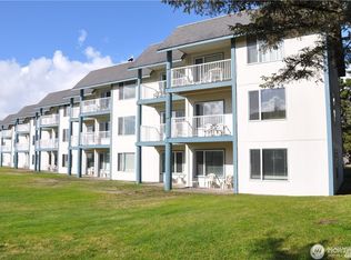 210 NW 26th Street #115-16, Long Beach, WA