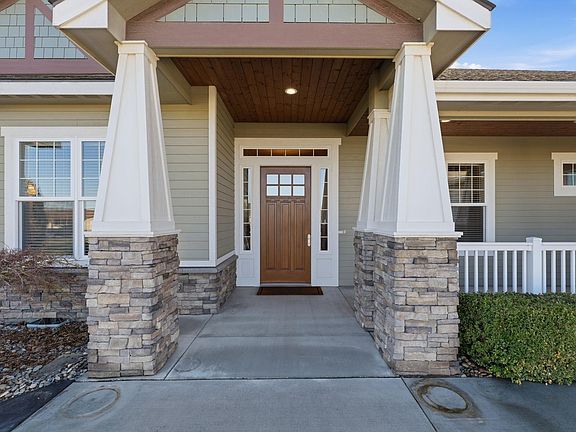 3rd image of 100003 Hillview Dr