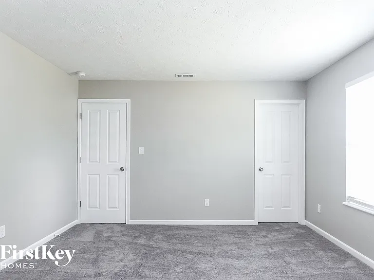 1833 Breman Ln — Photo 9