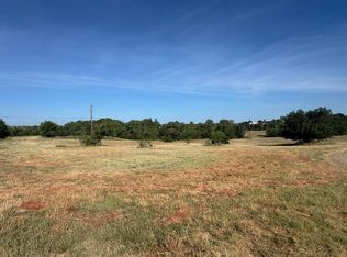 Clark Dr, Clarendon, TX 79226