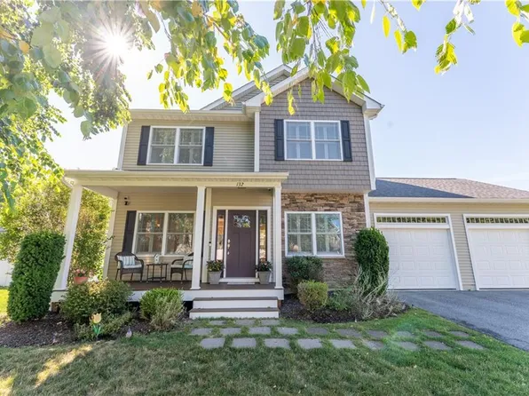 132 Julian Rd, Warwick, RI 02889