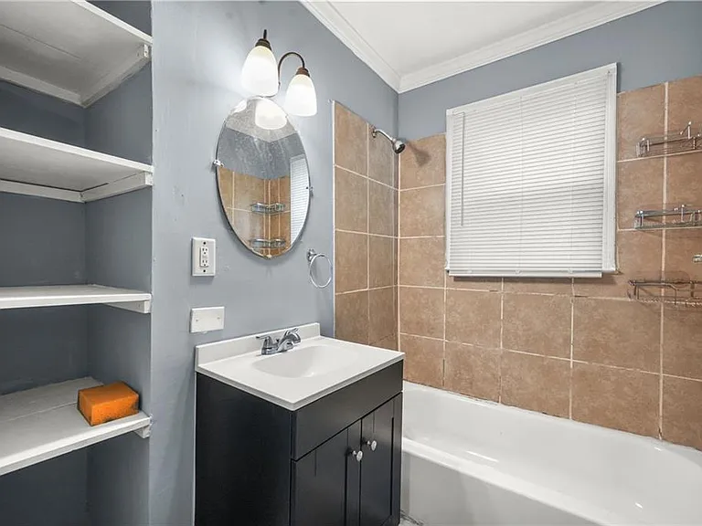 360 Betsy Ave SW — Photo 27
