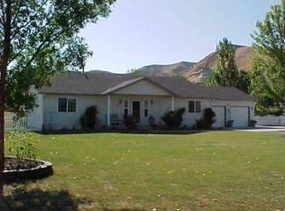 601 Hobson Ln, Emmett, ID 83617