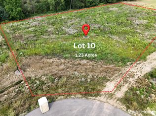 10 High Ridge Ct, Freeport, MI 49325