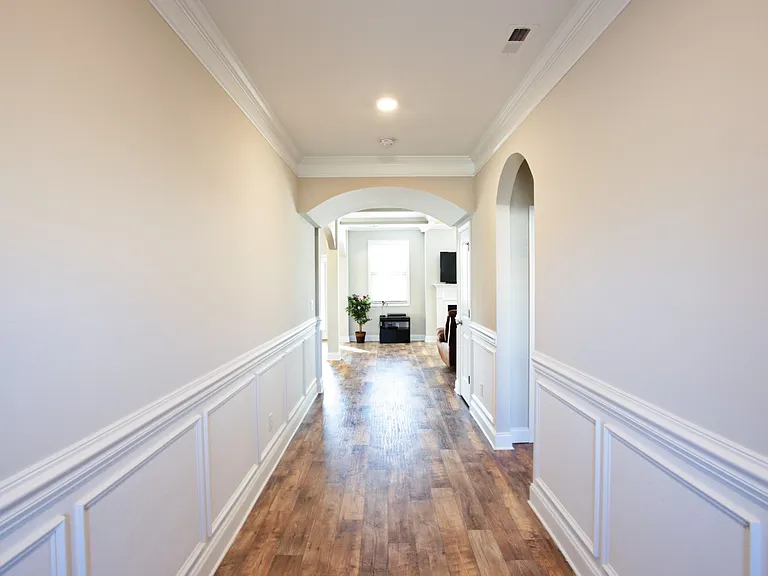 1076 Black Oak Cir — Photo 5