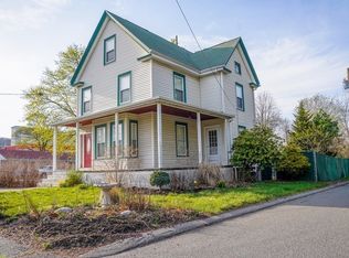29 Felton St, Saugus, MA 01906