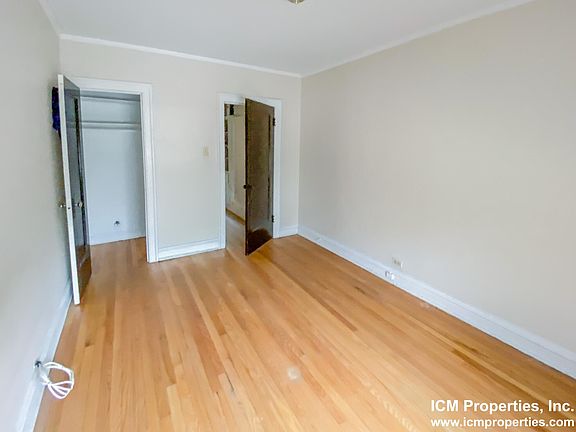 3rd image of 4504 N Ashland Ave #1C