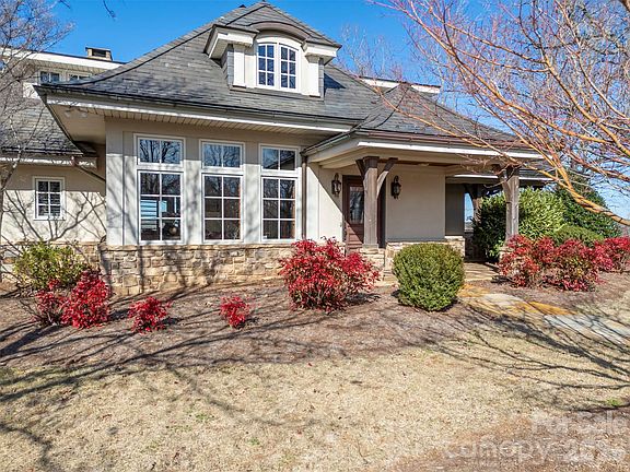 3rd image of 1849 Jackson Grove Rd