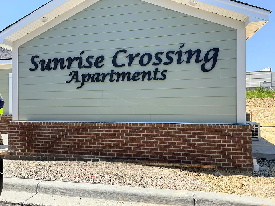 Sunrise Crossing Apartments