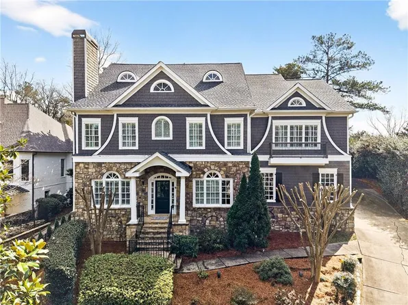 4494 Stella Dr, Atlanta, GA 30327