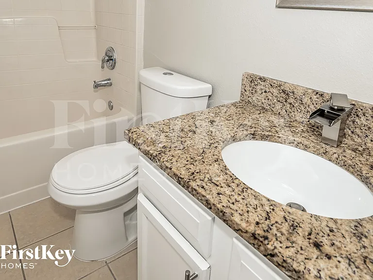 3207 Rosselle St — Photo 14