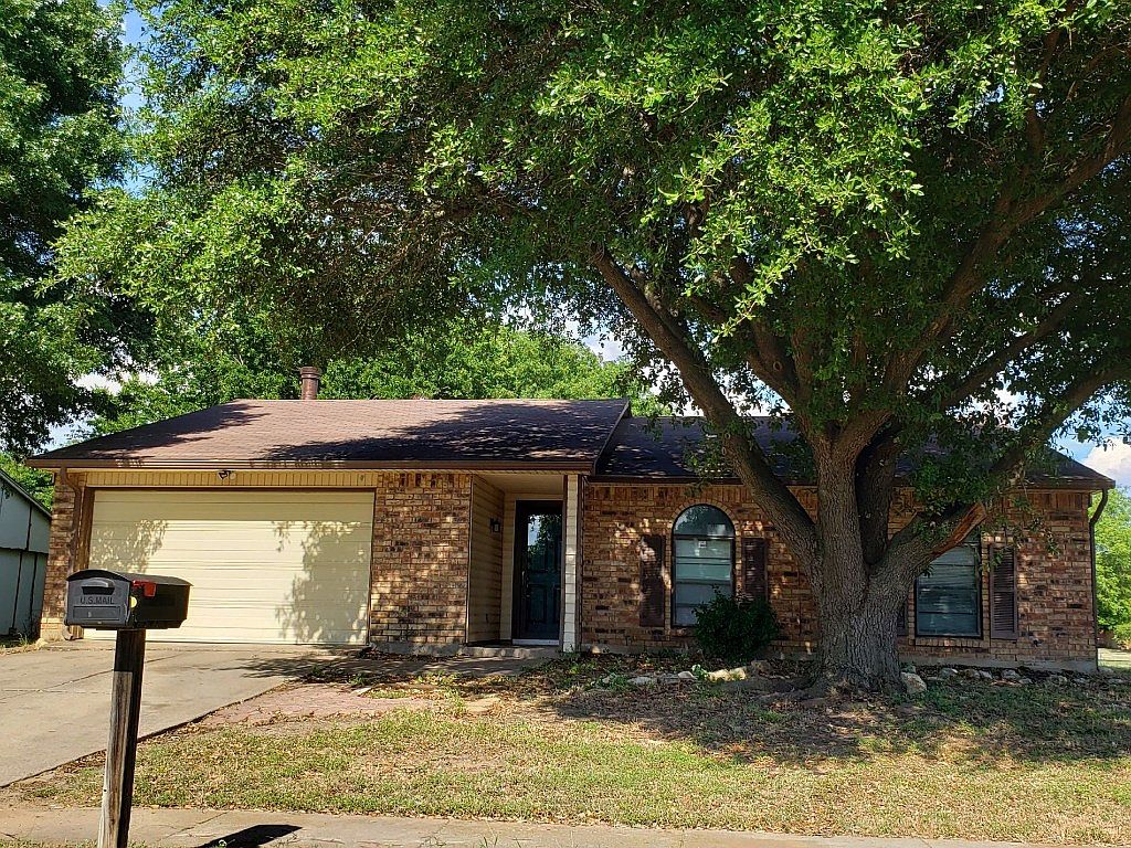 7313 Lee Dr, Forest Hill, TX 76140 Zillow