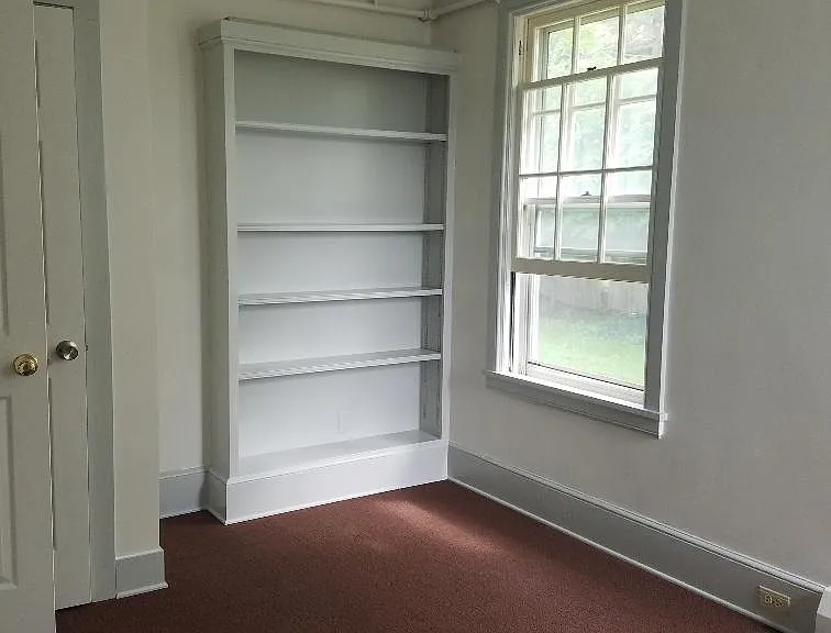 115 Llenroc Ct — Photo 10