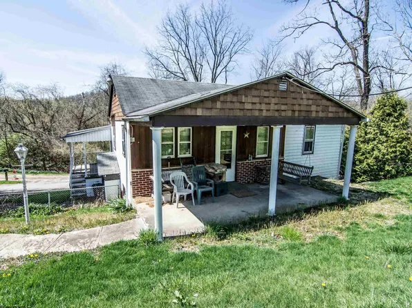 17 Hoult School Rd, Fairmont, WV 26554