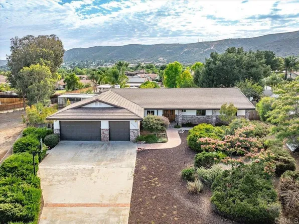 23803 Glenn Ellen Ct, Ramona, CA 92065
