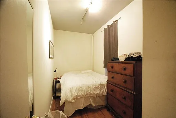 Rented by Buchbinder & Warren | media 14