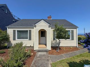 1025 W 6th St, Port Angeles, WA