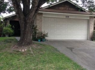 114 Mandarin Dr, Victoria, TX 77901
