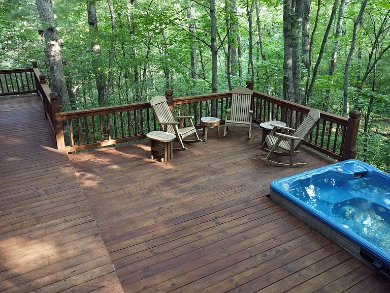 890 Sunrise Valley Rd — Photo 14