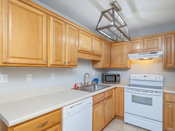 259 Cypress Ave, Defuniak Springs, FL 32433