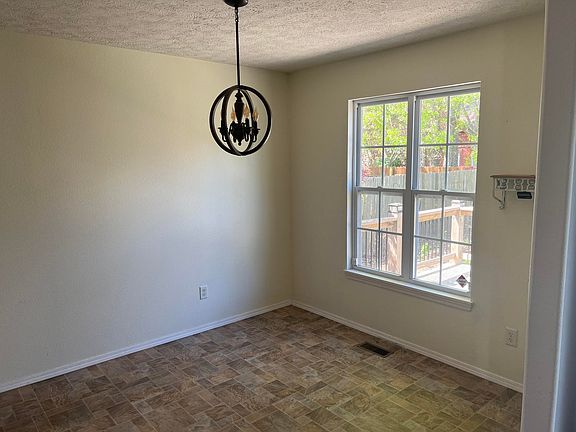 4th image of 519 Casa Grande Ave