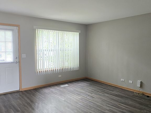 2nd image of 2053 Grayhawk Dr