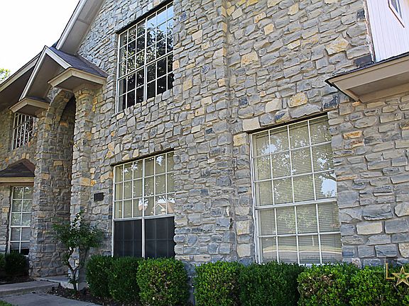 5th image of 8438 Fern Bluff Ave