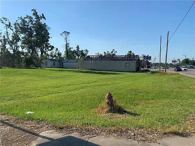 1st image of 1805 N Highway 171