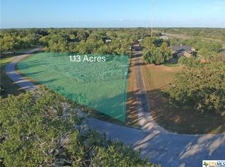 107 Camino Dr, Victoria, TX 77905