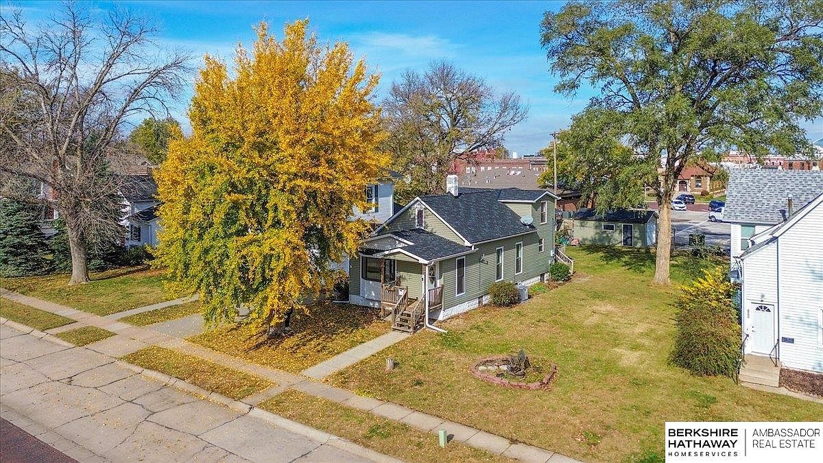 1630 Grant St, Blair, NE 68008 | Zillow