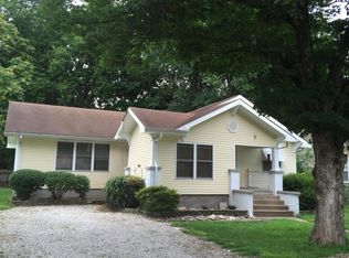 1068 S Weaver Ave, Springfield, MO 65807