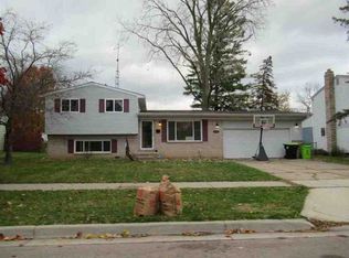 9072 Chesterfield Dr, Swartz Creek, MI 48473