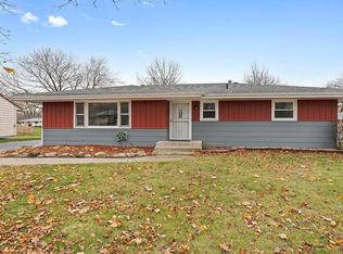 3018 Rutgers Pl, Rockford, IL 61109