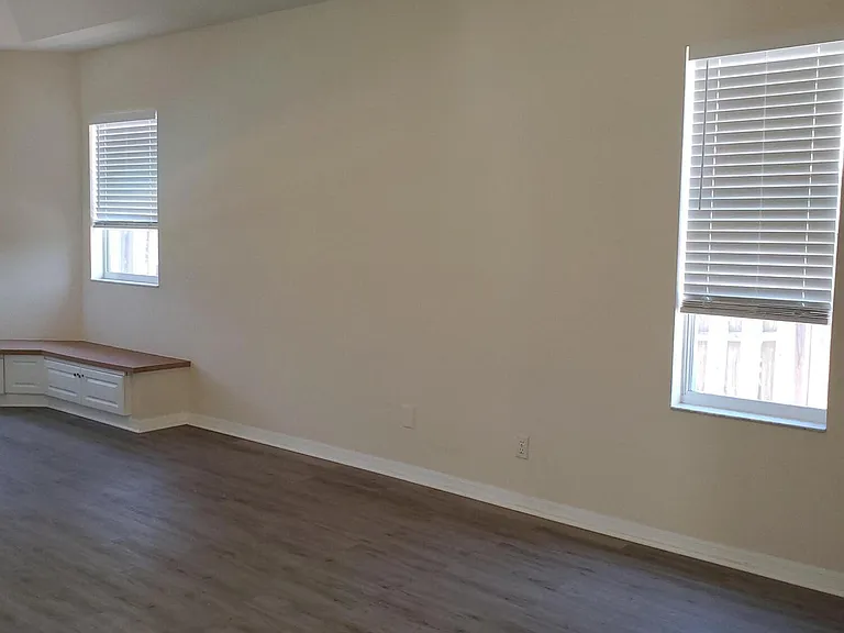 1804 Abbeyridge Dr — Photo 13