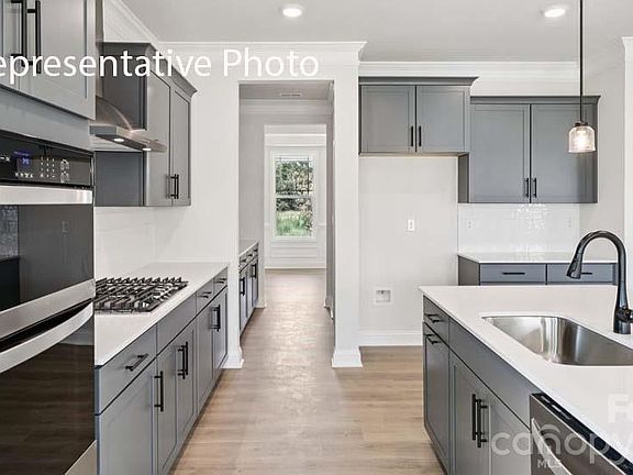 7th image of this home