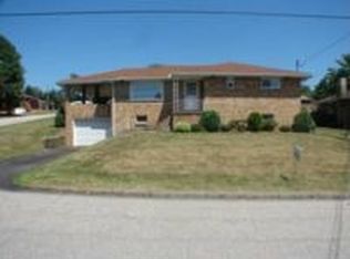 646 N Geary St, Mount Pleasant, PA 15666