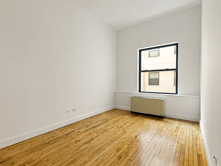 65 W 13th St #5A — Photo 3