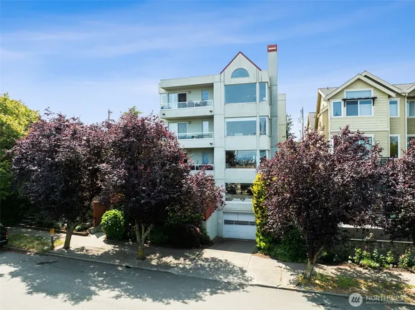 1613 California Avenue SW #101, Seattle, WA 98116