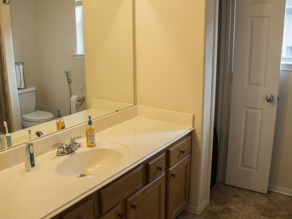 1st image of 3910 Montego Bay Ct