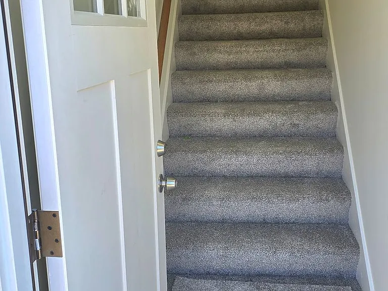 249 Meadowcreek Dr — Photo 12