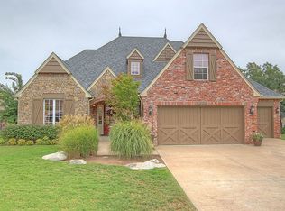12423 S 16th St, Jenks, OK 74037