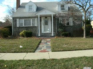 2520 Central Ave, Baldwin, NY 11510