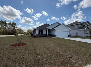 2400 Aleia Ln, Crestview, FL 32536