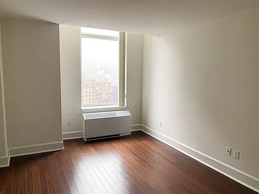 Rented by Sidewalk Realty LLC | media 22