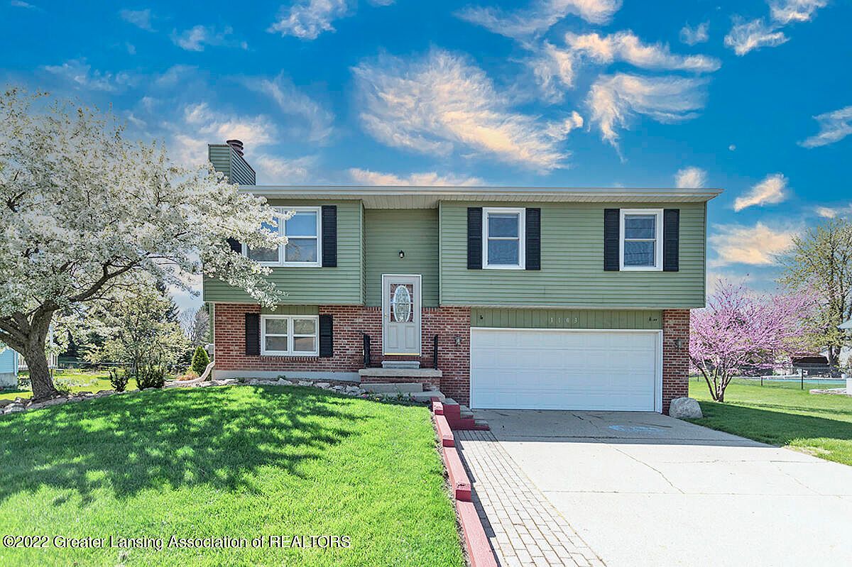 1103 N Creyts Rd, Lansing, MI 48917 Zillow