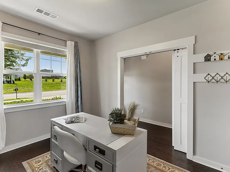 3041 Commonwealth Dr — Photo 10