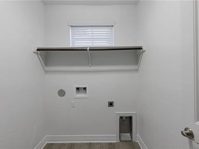 6224 Lake Teravista Way — Photo 20