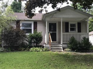 20 Mountain View Dr, South Glens Falls, NY 12803