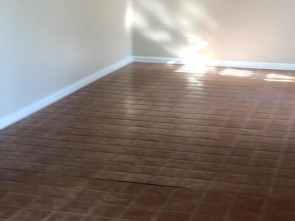 5th image of 71060 Palm Island Dr