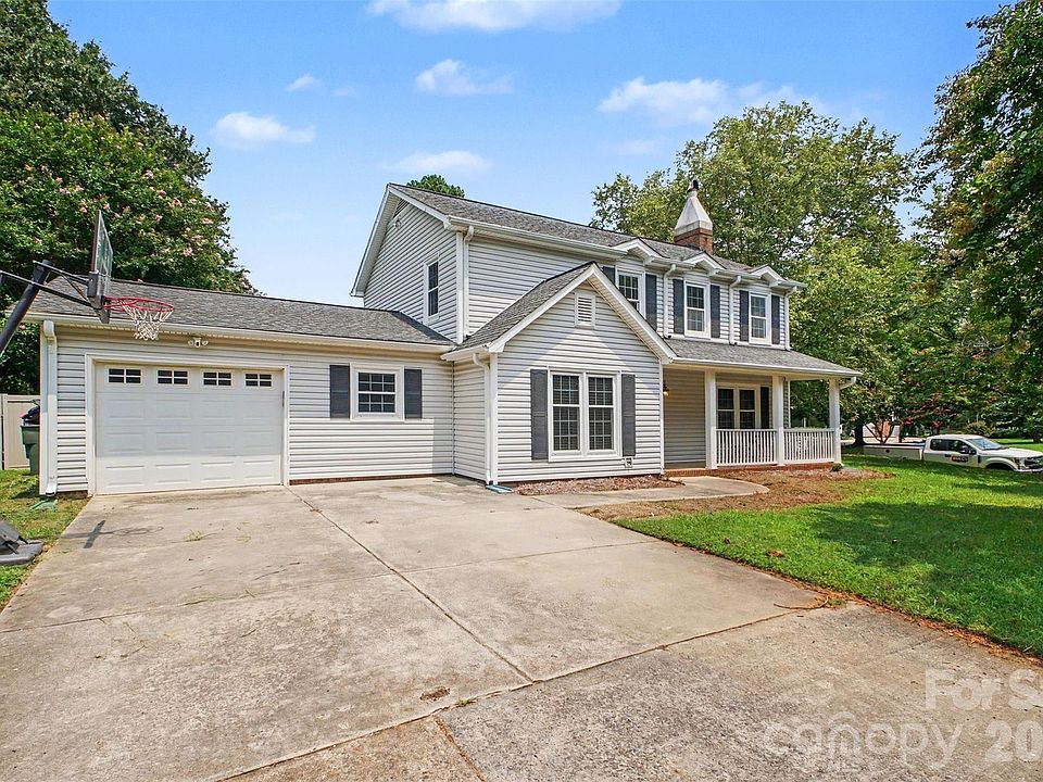 1st image of 1416 Rivermont Dr